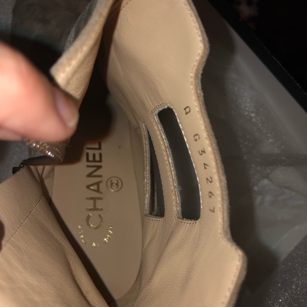 Chanel heel booties suede size 36 - Picture 5 of 5